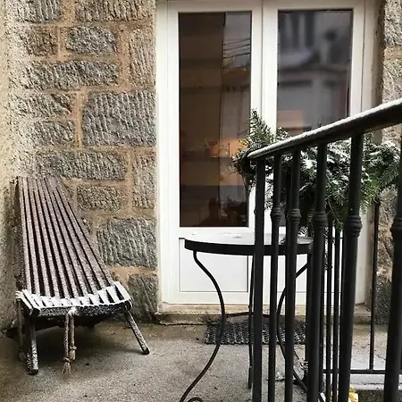 Appartement Douillet, Plein Centre Le Chambon-sur-Lignon Exterior foto